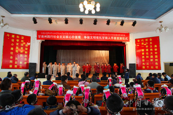 1464316197576349.jpg 12551453_236105.jpg