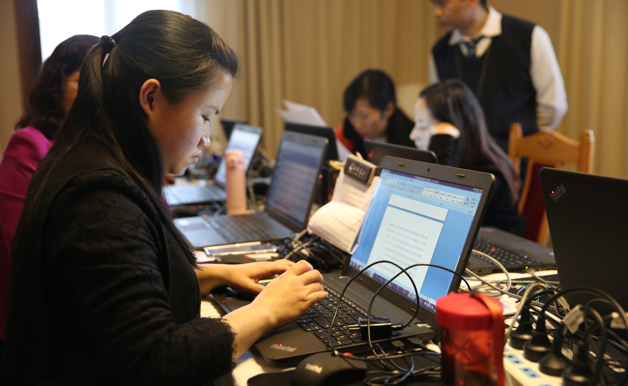 1484405699304973.jpg 851020907768163650.jpg