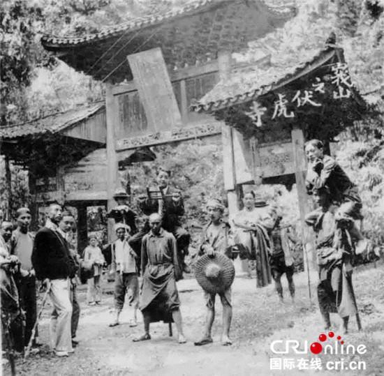 1517449106252518.jpg 2.jpg