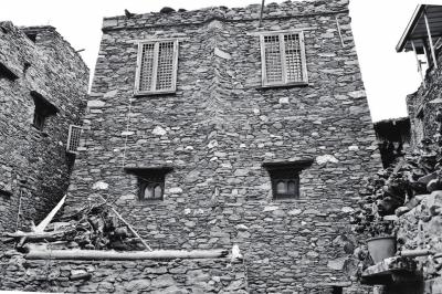 1471828636594794.jpg res07_attpic_brief (1).jpg