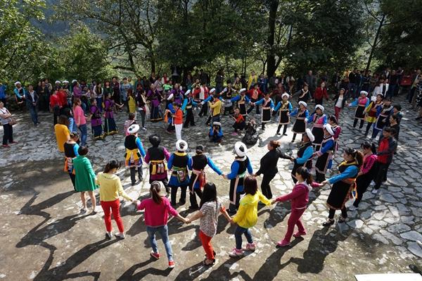 1477031412234722.jpg 1410223877921.jpg