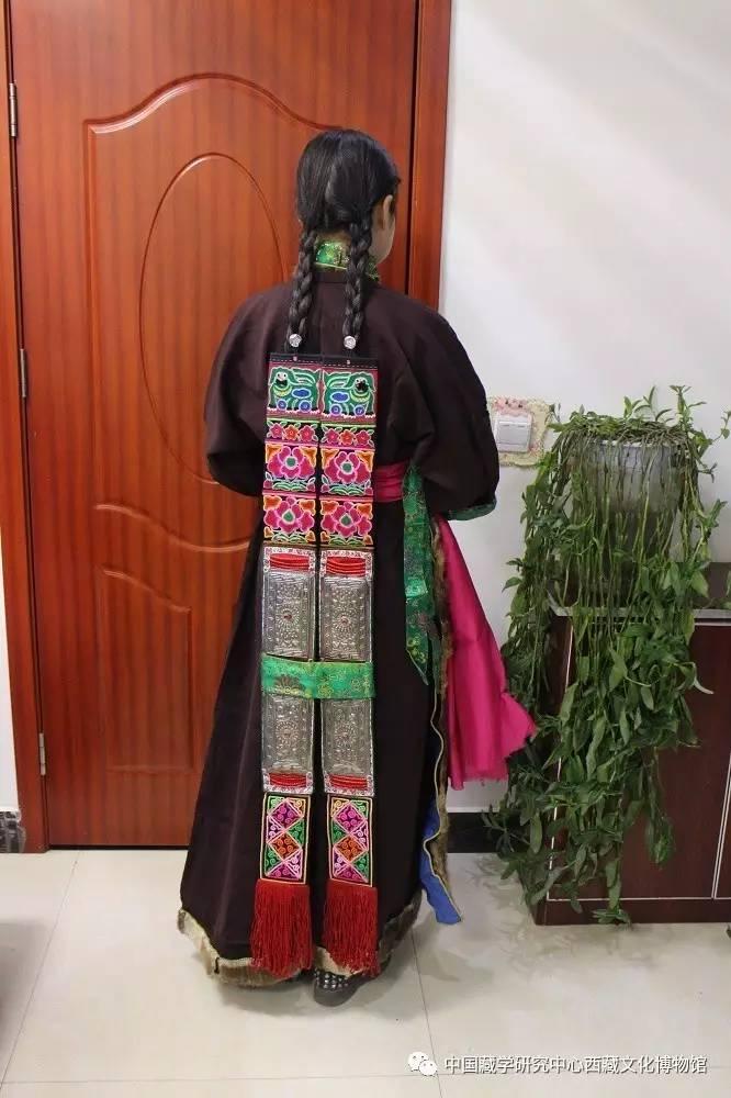 1496486027395211.jpg 3.jpg