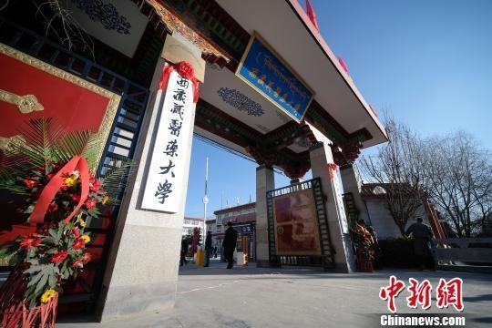 1546046450852710.jpg 2.jpg